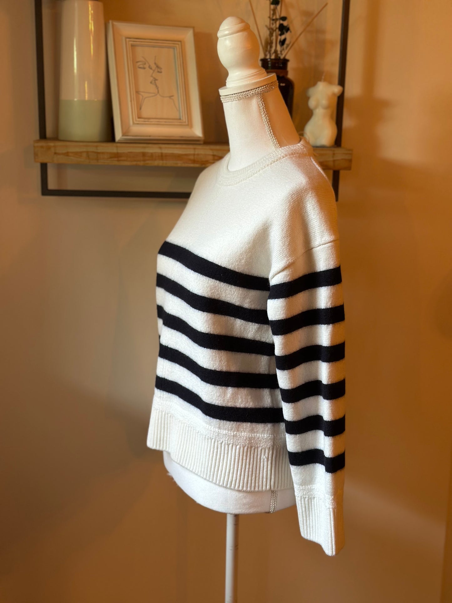 Pull marinière laine mérinos écru rayures noires modèle Bastien T.36