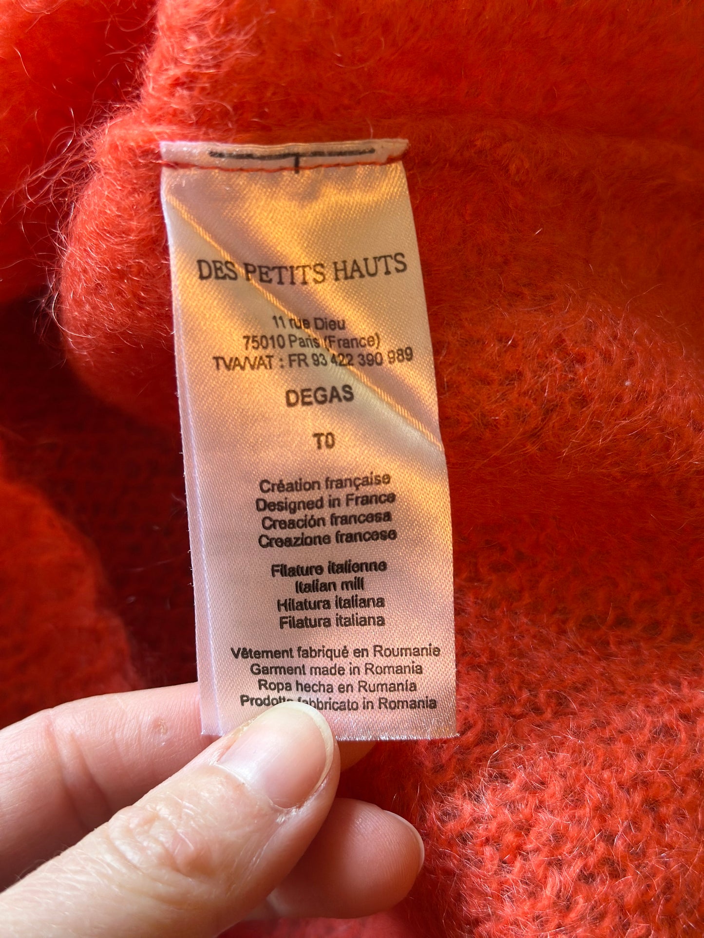 Pull col V uni en mohair T.34