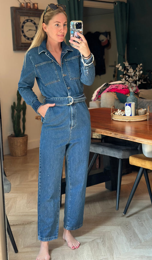 Combinaison en jean bleu ceinturée T.34