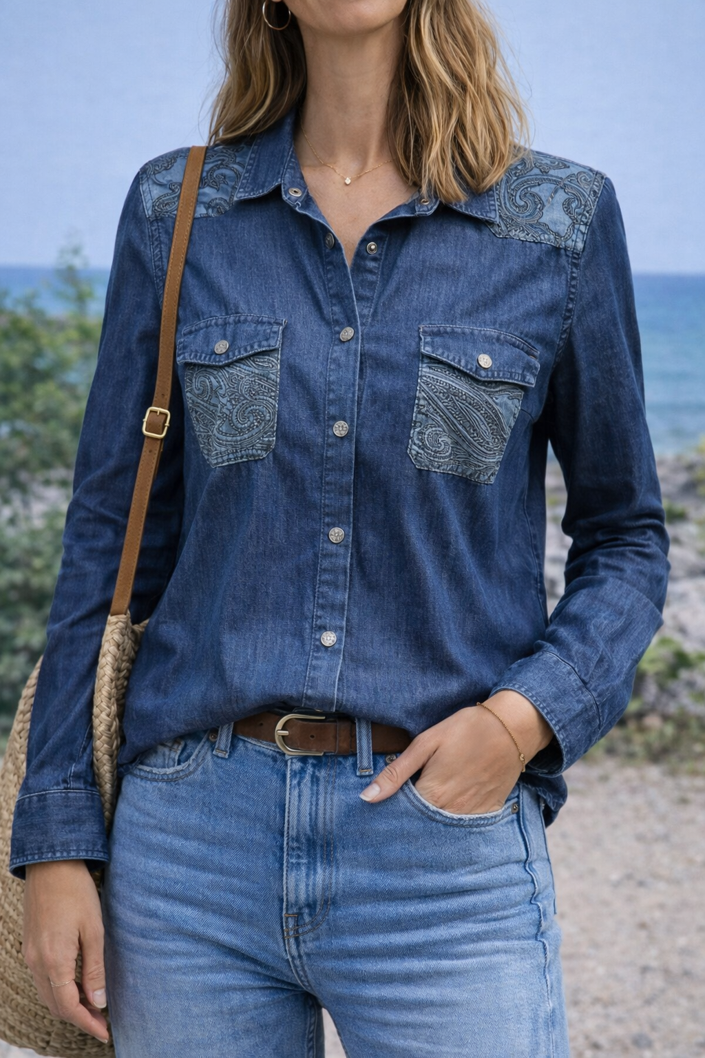 Chemise en jean motif cachemire T.34