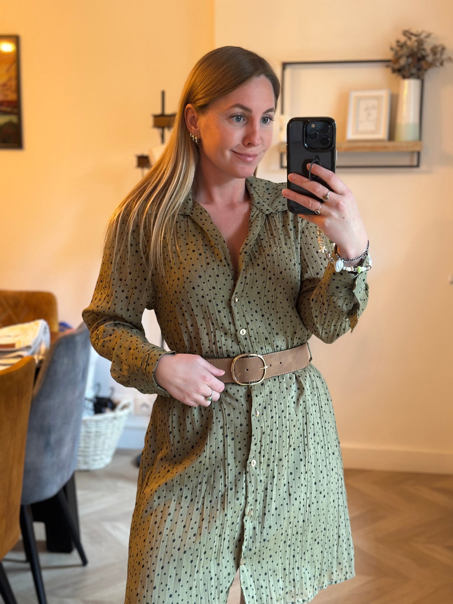 Robe chemise fluide à pois kaki T.34 neuf avec étiquette
