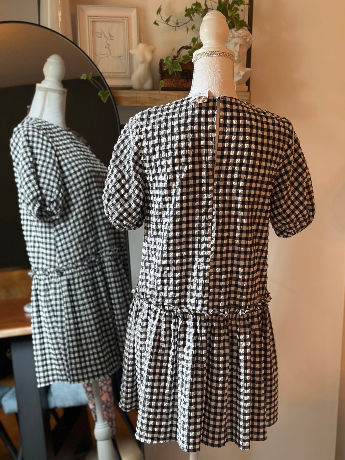 Robe à carreaux noire et blanche T.34/36 oversize