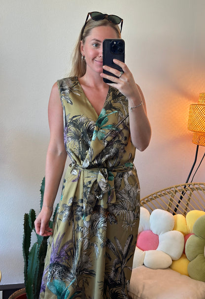 Robe mi-longue à motifs jungle T.36