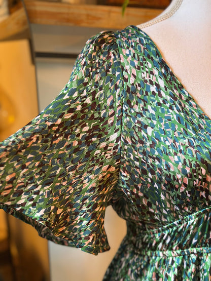 Robe verte à motifs dos nu T.36/38