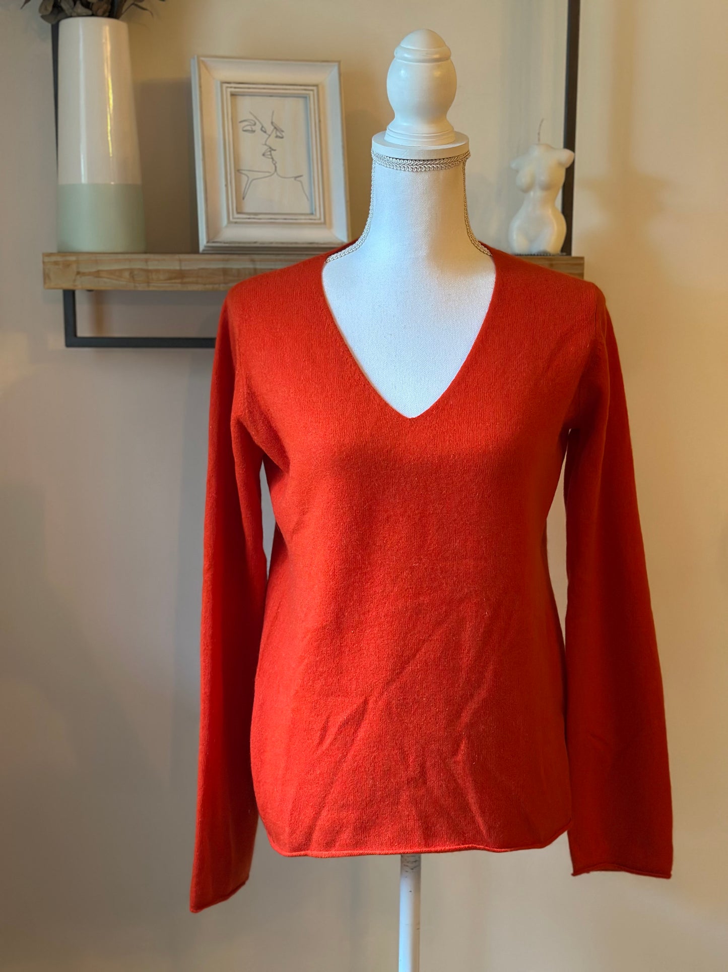 Pull col V 100 % cachemire T.38