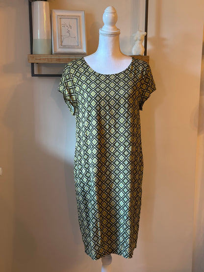 Robe droite imprimé graphique T.40