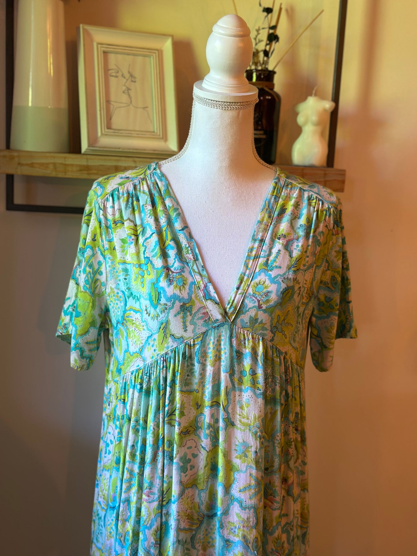 Robe longue fluide imprimé pastel T.U 38/42