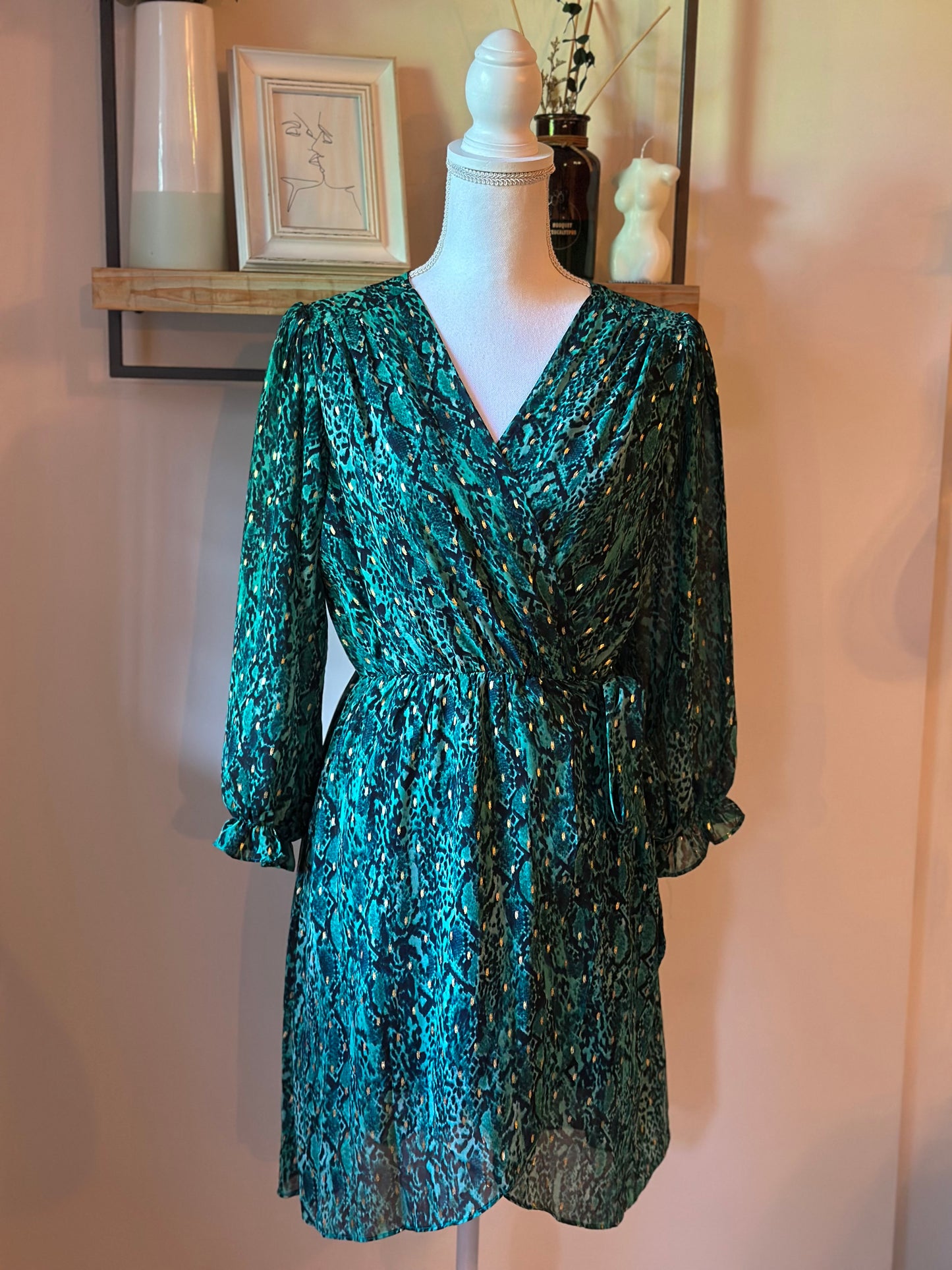 Robe portefeuille imprimé léopard vert T.36/38