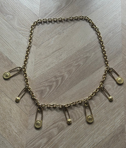 Ceinture chaîne dorée vintage épingles nourrice style 90s – 98 cm