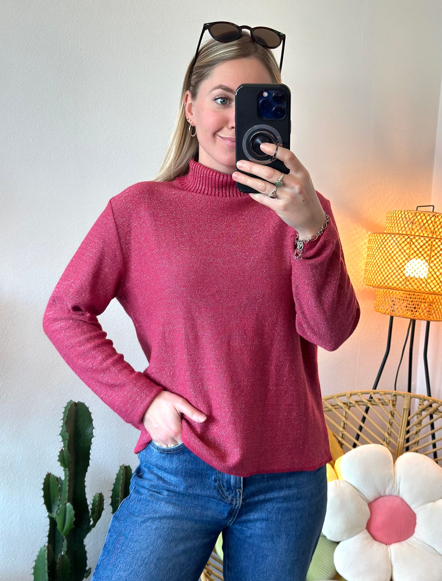 Pull vintage col roulé rose pailleté T.40