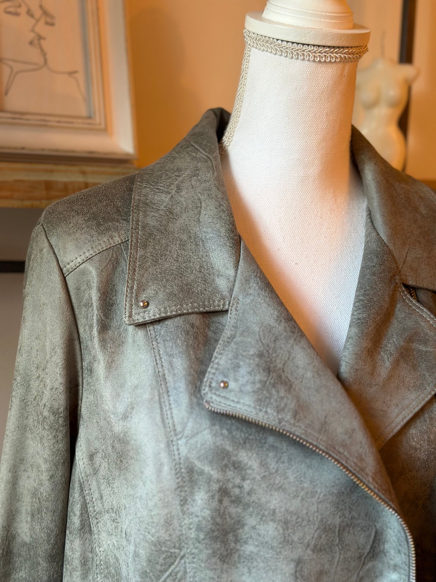 Veste perfecto suédine kaki T.44