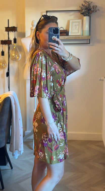 Robe porte feuille fleurie T.36 neuve