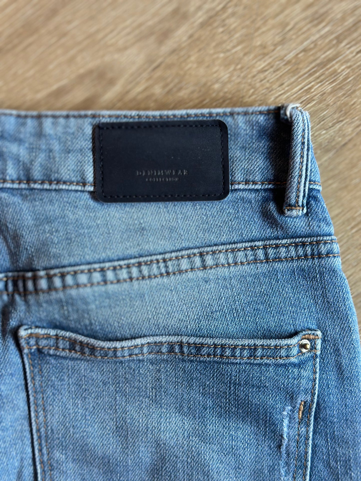 Jean droit denim bleu clair Marcel T.34