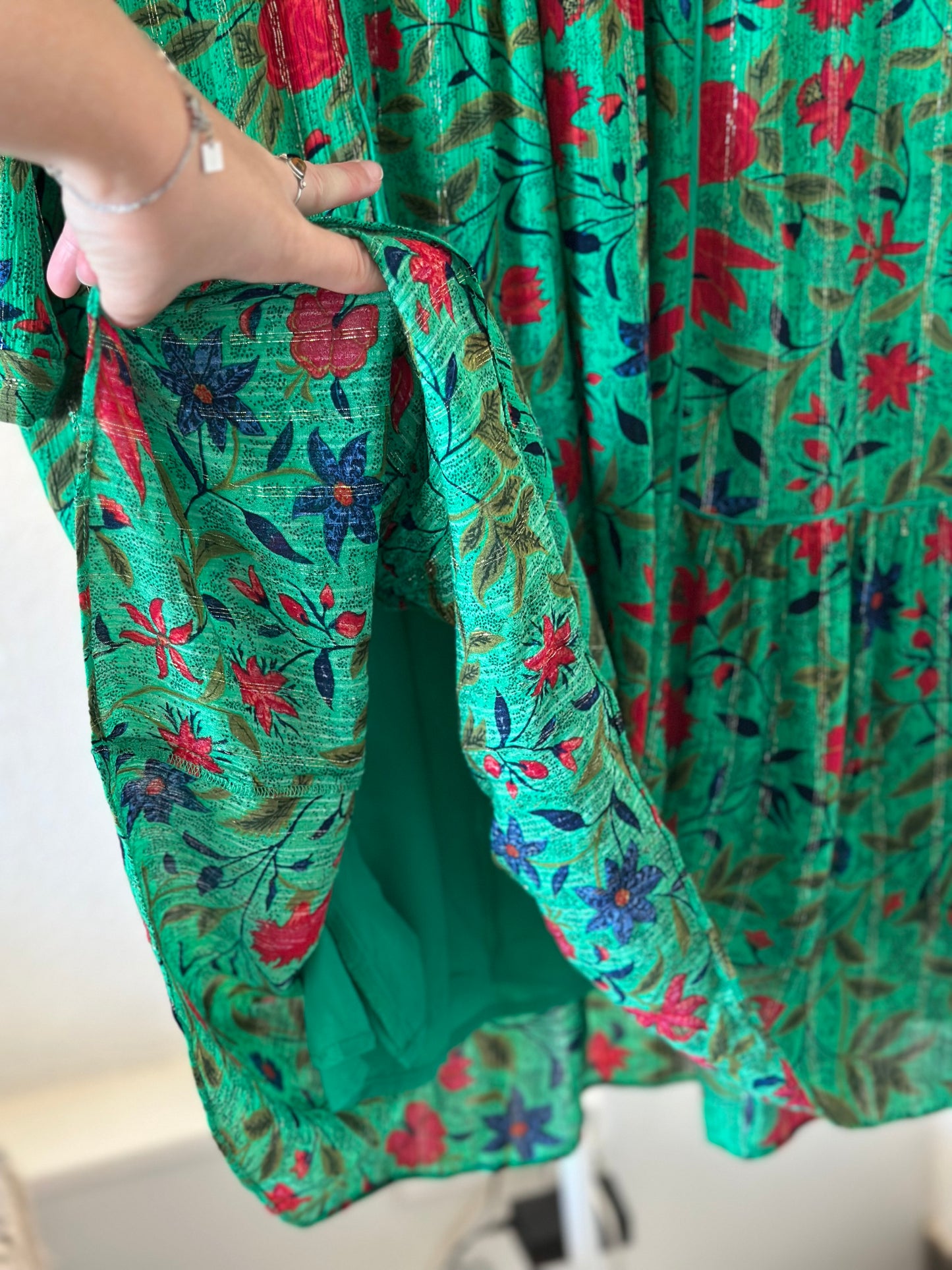 Robe fluide verte à motifs fleuris - Modèle Ève T.34/36