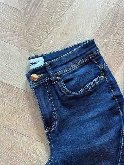 Jean skinny denim bleu T.34
