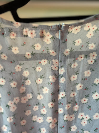 Robe courte fleurie bleu pastel T.36