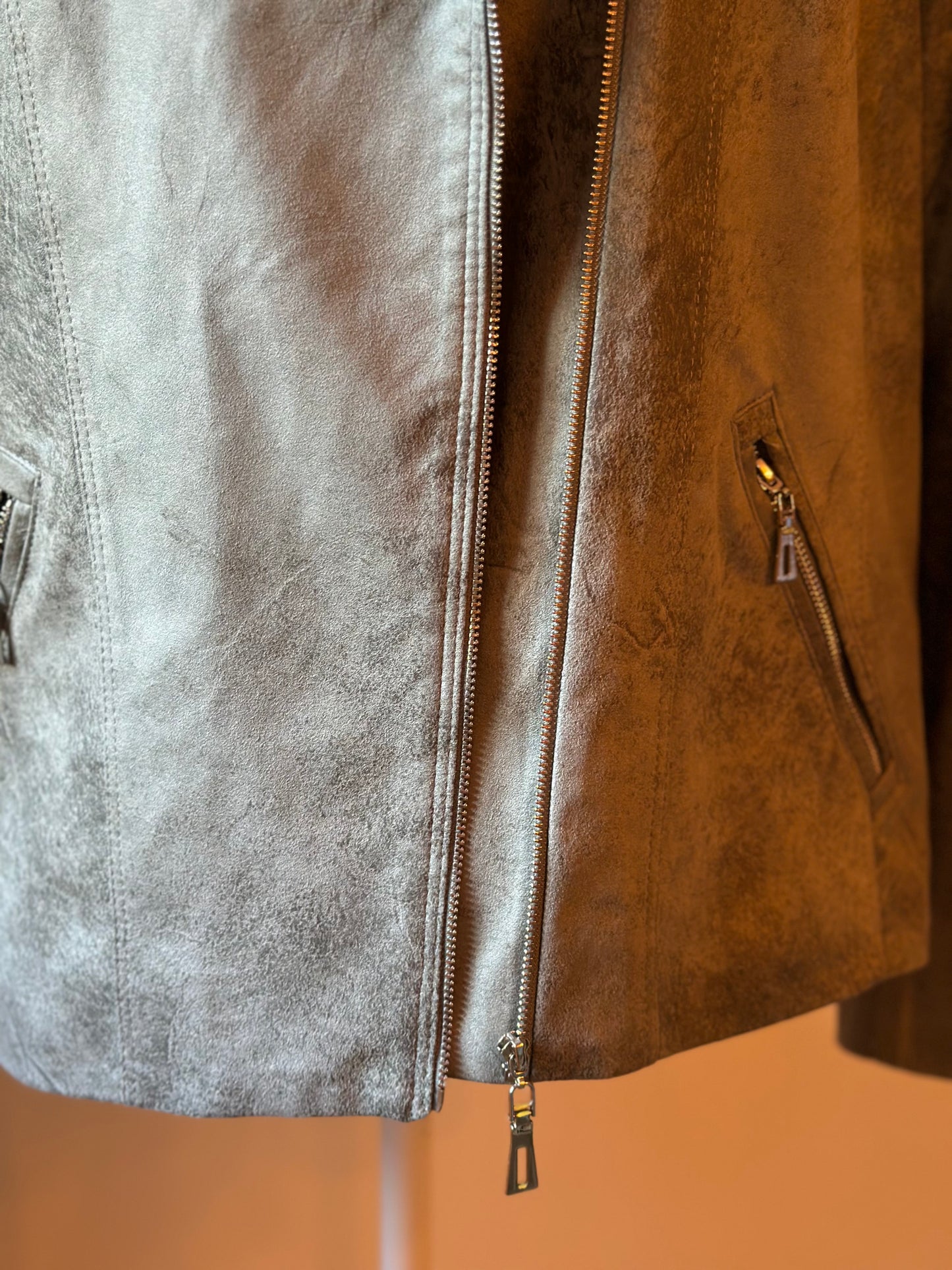 Veste perfecto suédine kaki T.44