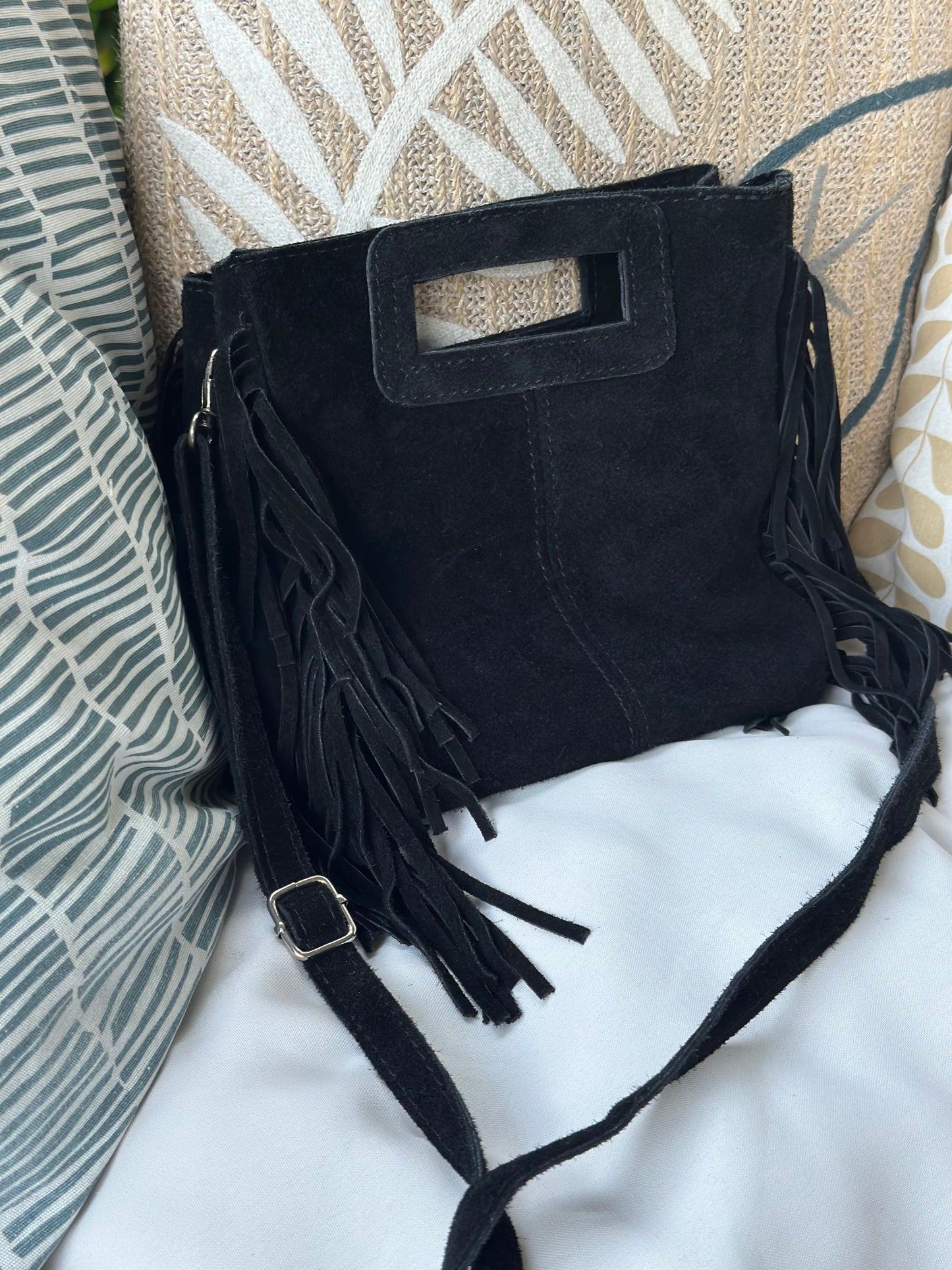 Sac à franges daim noir cuir Italie – bandoulière amovible