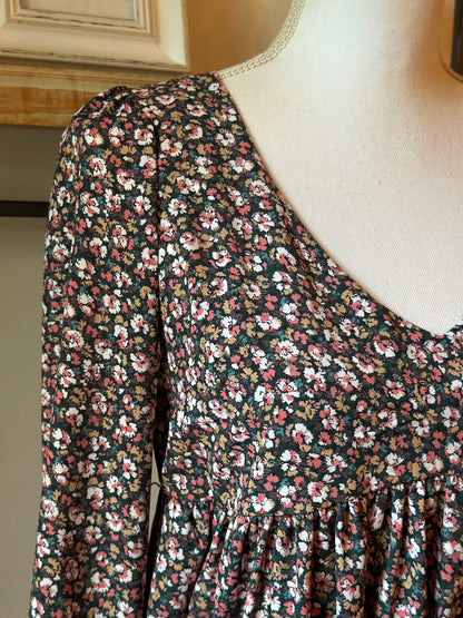 Robe fleurie coupe fluide T.34