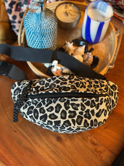 Sac banane imprimé léopard – neuf