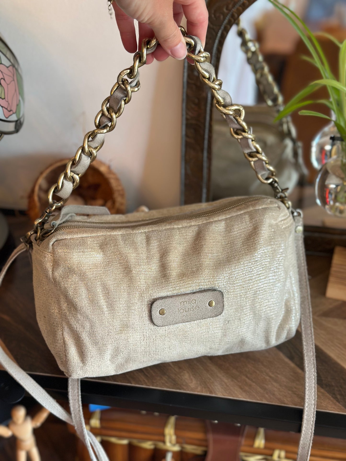 Sac en beige doré clair modèle “Mama” avec double bandoulière